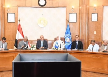 رئيس جامعة القناة يستقبل فريق شركة "AJA" المانحة لشهادات "الأيزو" 25 - جريدة المساء