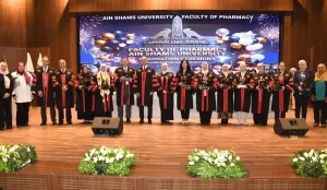 صيدلة عين شمس تحتفل بتخريج الدفعة الـ26 والدفعة الثانية من برنامج (PharmD) 23 - جريدة المساء